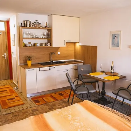 Soncni Apartma