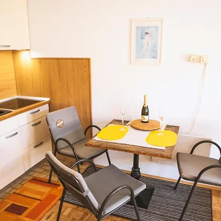 Soncni Apartma