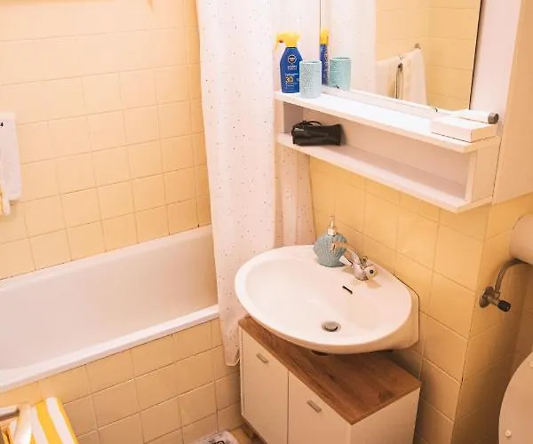 Soncni Apartma בובק